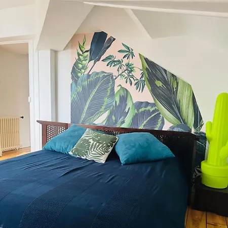 Apartmán T4 Centre De Pau, Wifi, Calme Et Confortable *