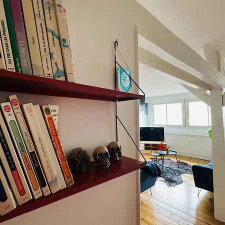 Apartmán T4 Centre De Pau, Wifi, Calme Et Confortable *